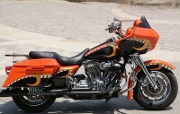 2007款哈雷戴维森陆王尖叫鹰版 103立方 橘色成色新，双大灯