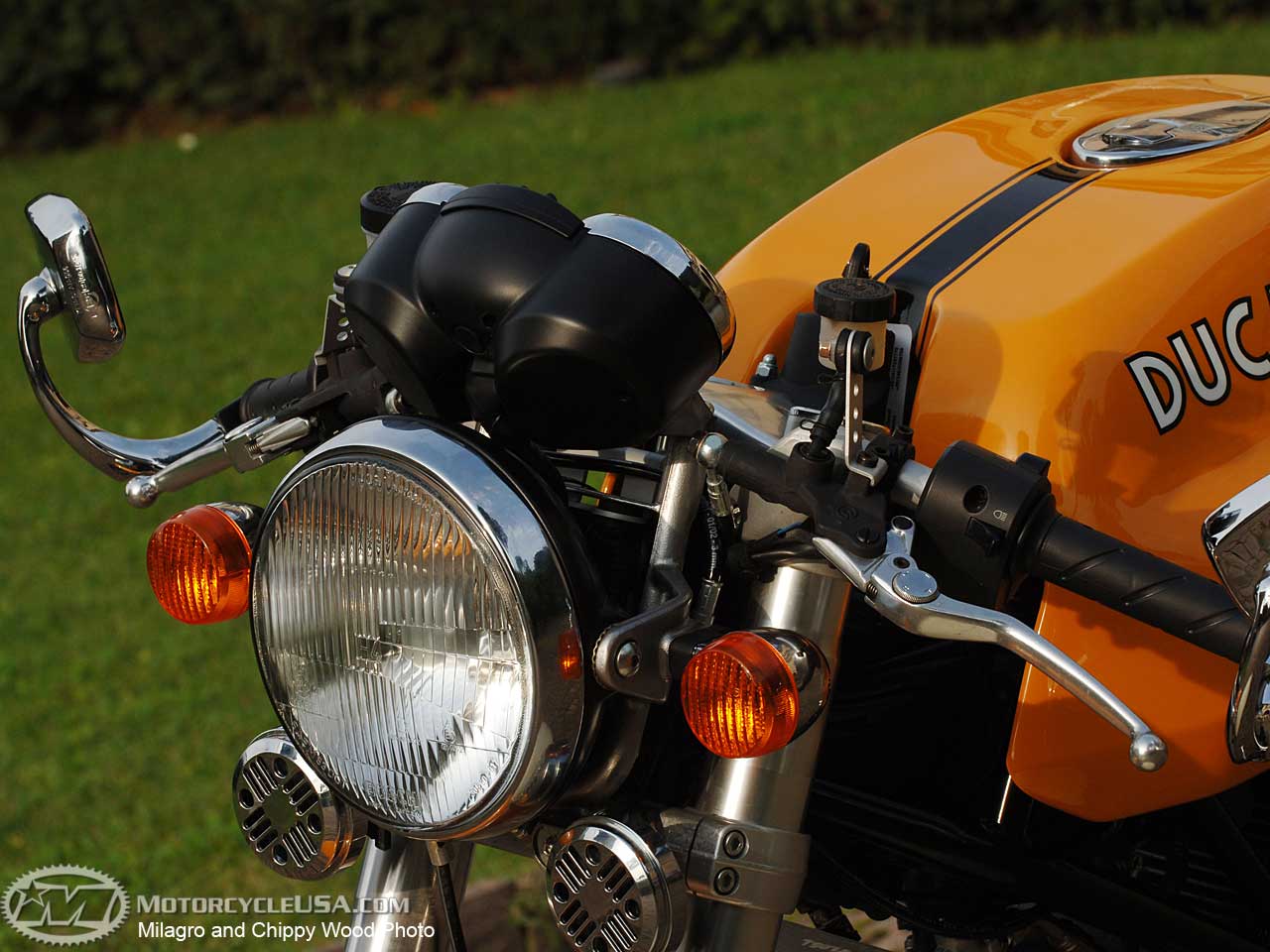 款杜卡迪Sport 1000摩托车图片4