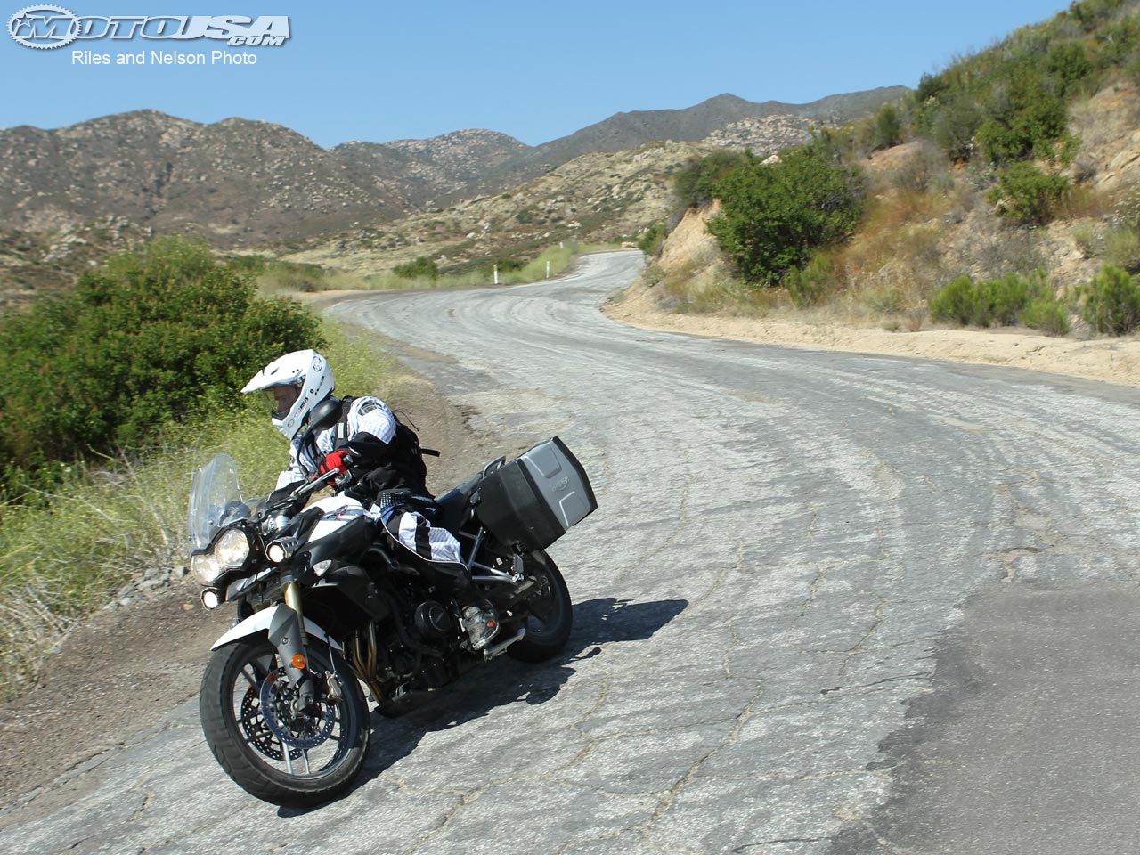 2011款凯旋Tiger 800摩托车图片2