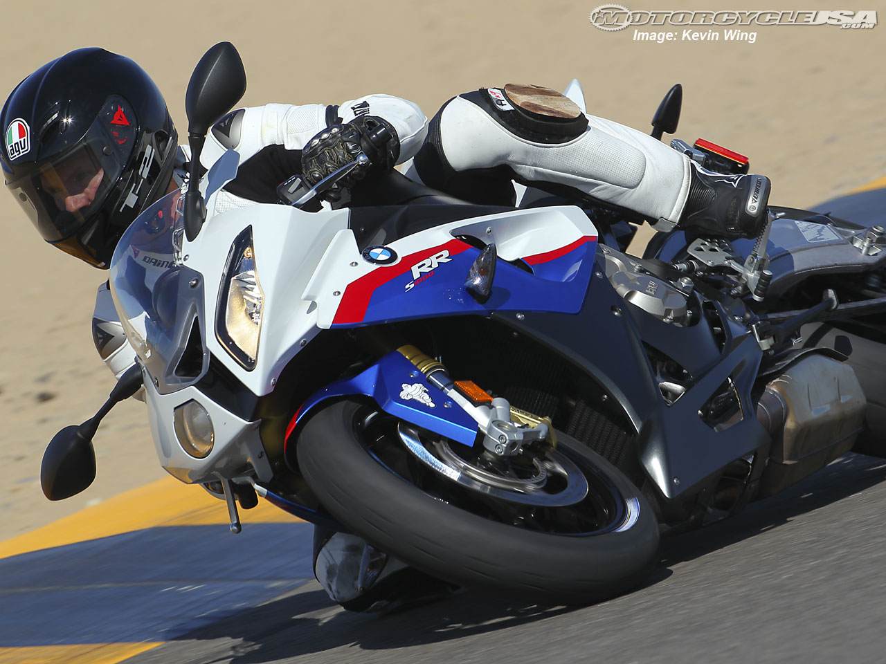 2011款宝马S1000RR摩托车图片1