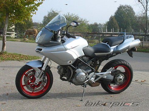 2006款杜卡迪Multistrada 1000 DS摩托车图片1