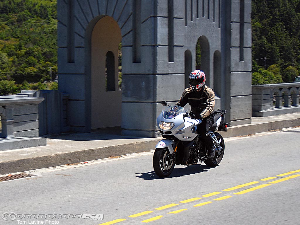 款宝马K1200R Sport摩托车图片1