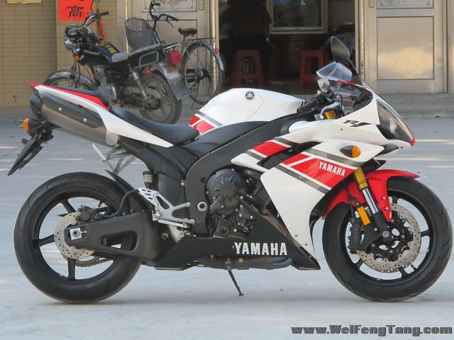 新到08年款 YAMAHA YZF-R1 战斧 红白50周年特别版花《自家的货 接受预定》 图片 0