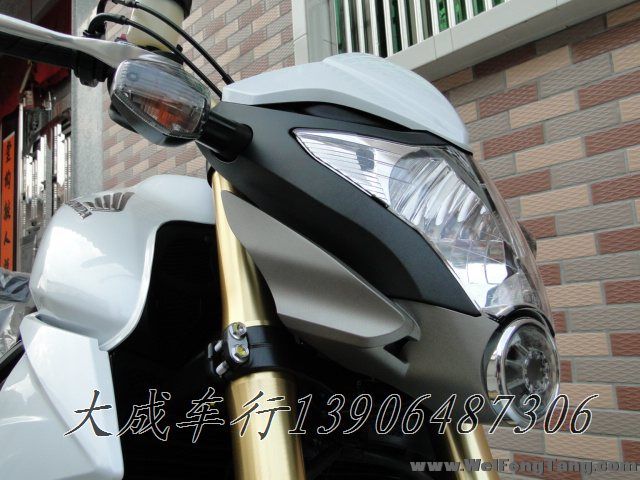 【全新本田街车】2012年款全新HONDA拼色ABS版黄蜂强势出击CB1000R 图片 2