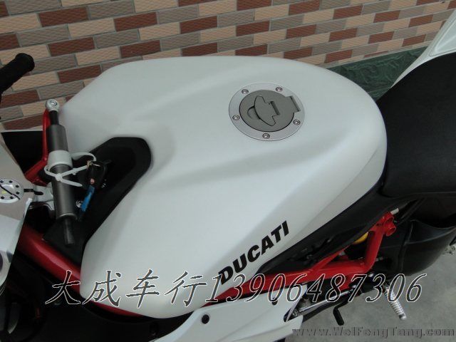 全新2012年意大利杜卡迪超级跑车DUCATI 848 EVO 白色 图片 2