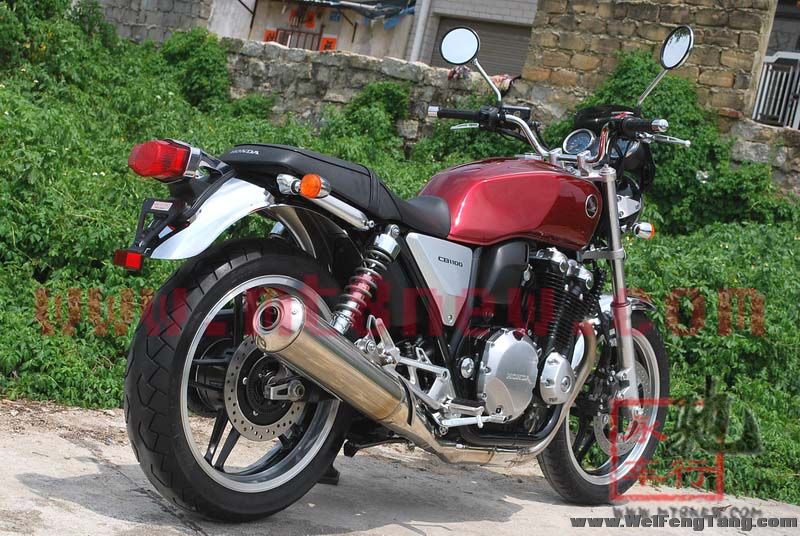 复古机车2010年本田CB1100 图片 2