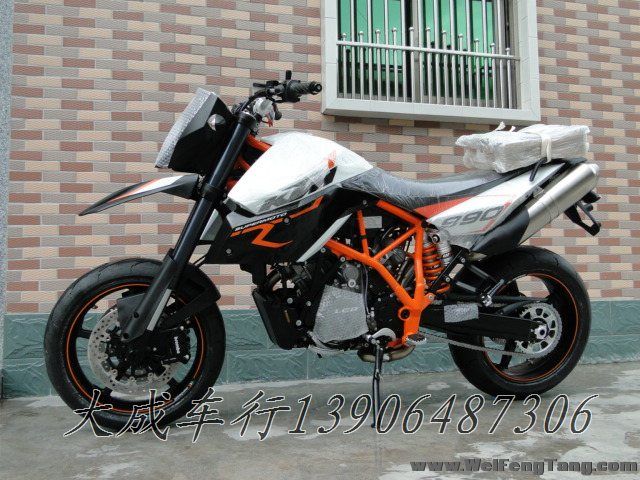 【全新KTM越野】2012年款全新奥地利越野王者 KTM 990SupermotoR 图片 1