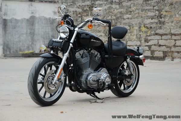 11年 Harley Davidson 哈雷的野性传统 XL883L Sportster Low 图片 2