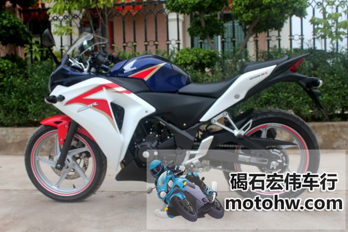 现货出售 2011年本田CBR-250R 电喷 蓝白 图片 0