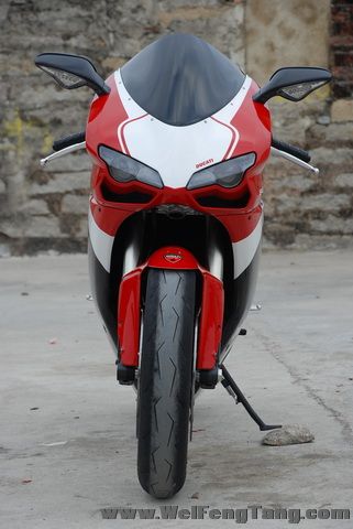 **强者登场**2012年 DUCATI 跑车中法拉力 848 EVO Corse 特别版 图片 1