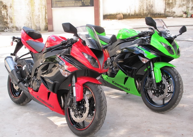 新到2012款川崎忍者Ninja  ZX-6R 黑红色 图片 0