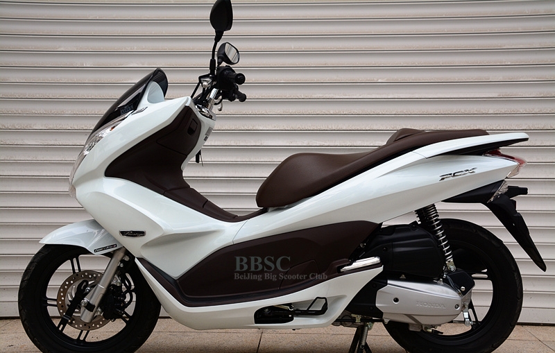 2013款全新本田PCX-125 白色 图片 1