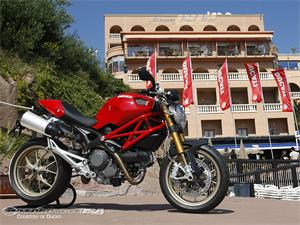 2009款杜卡迪Monster 1100S摩托车图片